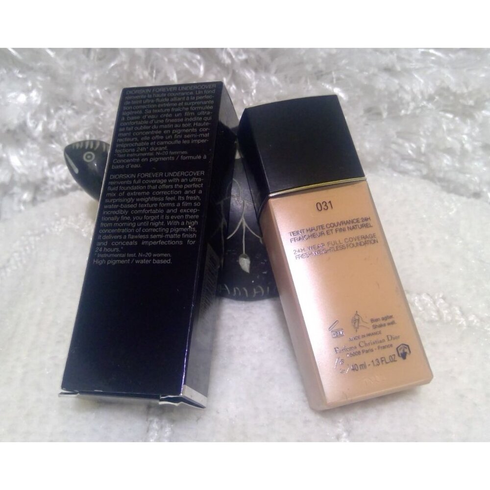 Christian Dior Dior skin Forever Undercover  Foundation 031 Sable Sand - Picture 4 of 8